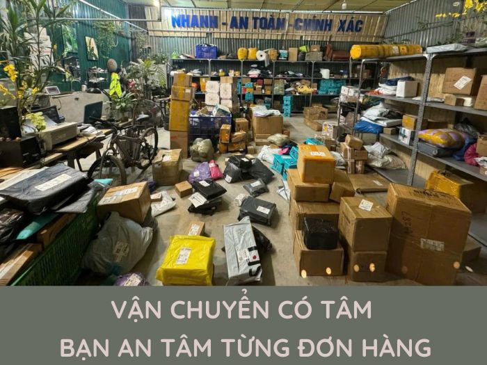 Xử lý hàng đi TQ tại kho của Amazing Logistics
